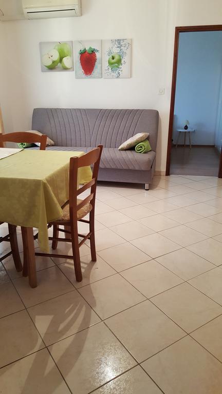 פורץ Apartment Stancija Padovan מראה חיצוני תמונה